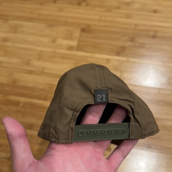 5.11 Tactical hat - Picture 3 of 5